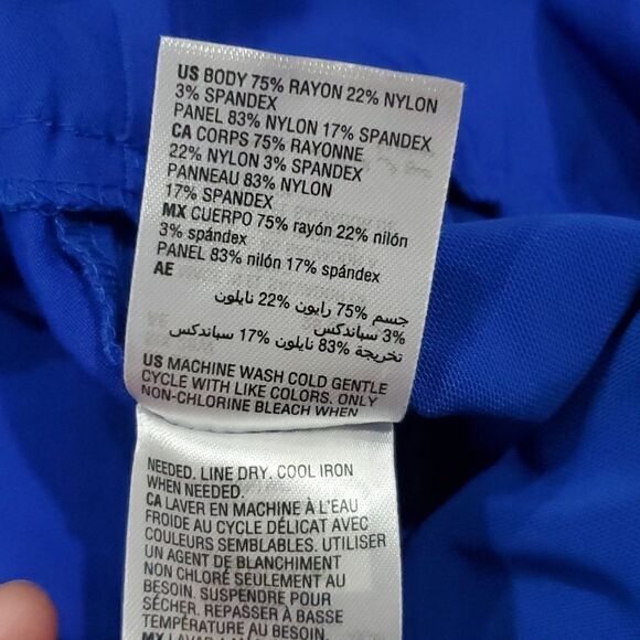 Alfani Cobalt Blue Pull on Capri Pants - Picture 12 of 12